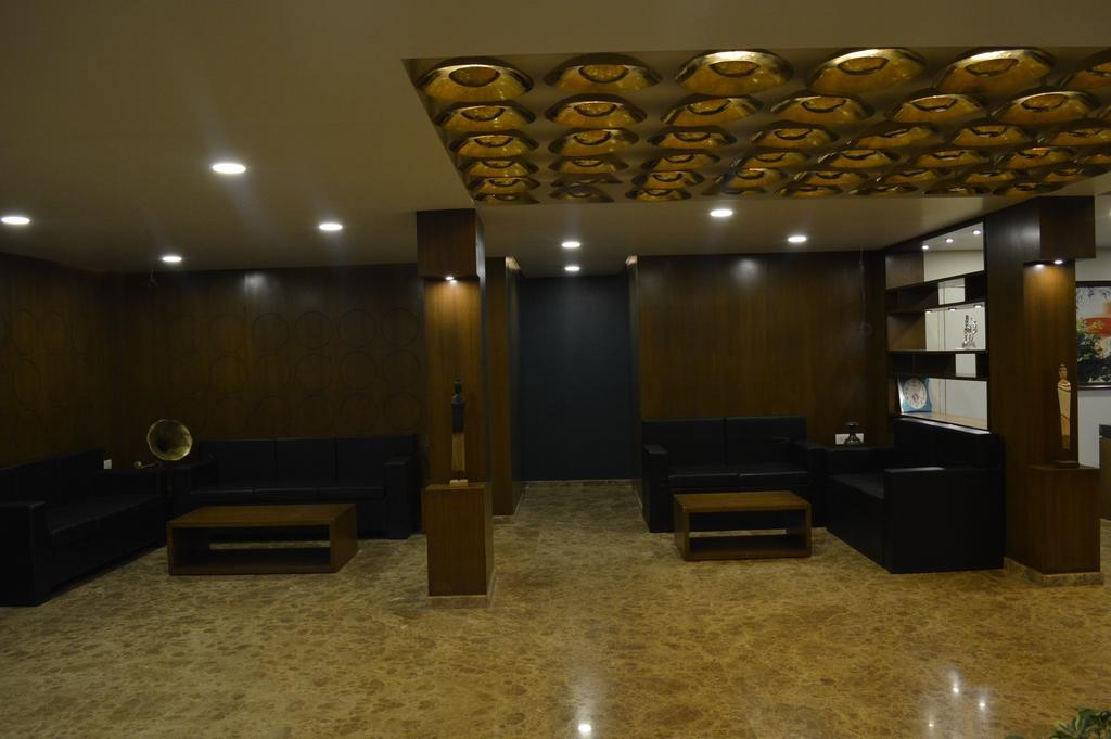 Hotel Mount Regency Mount Abu Bagian luar foto
