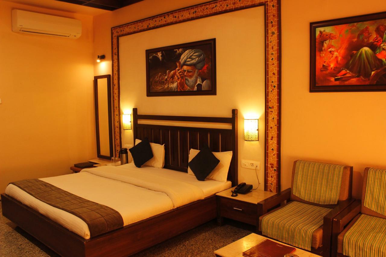 Hotel Mount Regency Mount Abu Bagian luar foto